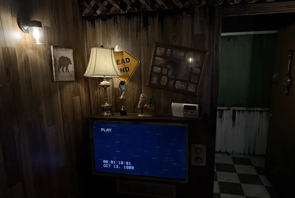Stabbin Cabin (404 Escape Room) Escape Room