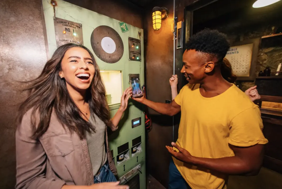 The Depths (The Escape Game Gilbert) Escape Room