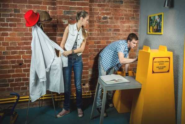 Dr. Demented (Claustrophobia) Escape Room