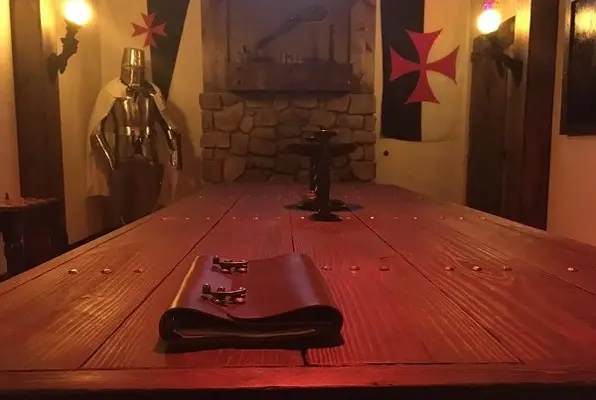 Knight's Quest (Project: Escape) Escape Room