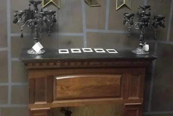 Vampire Slayer Escape (Vault Escape) Escape Room