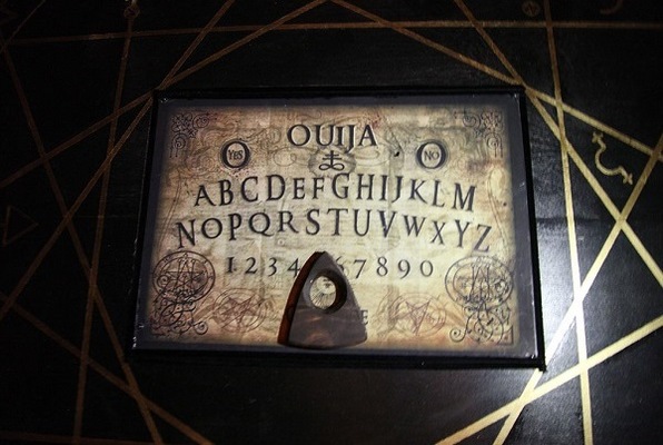 The Seance (Enigma Escape Rooms) Escape Room