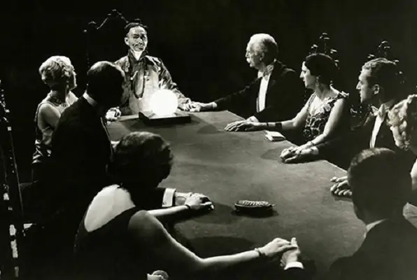 The Seance (Enigma Escape Rooms) Escape Room