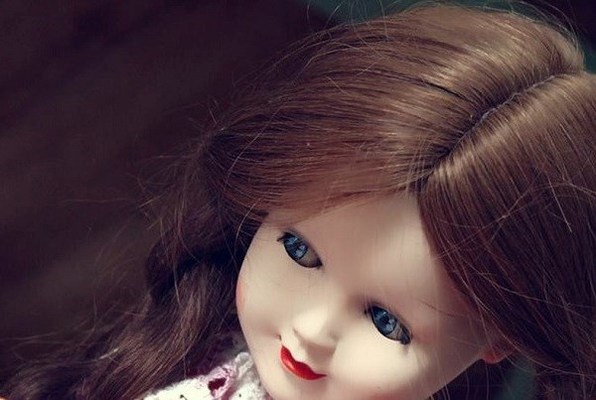 The Doll House (A Room with a Clue) Escape Room