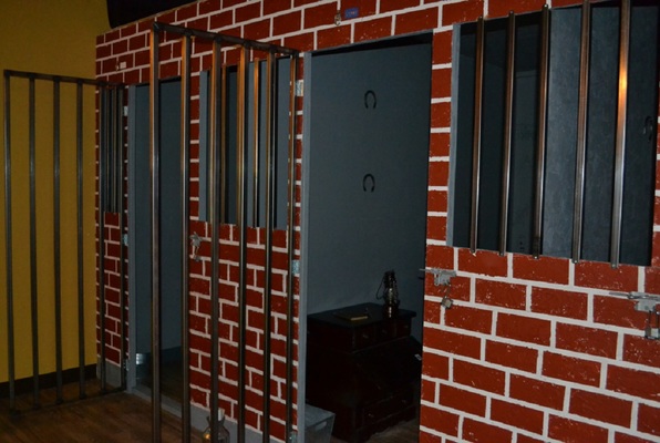 Betrayal at High Noon (Break Through Reno) Escape Room