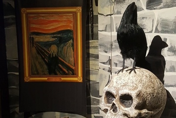 The Raven and the Red Death (Epic Team Adventures) Escape Room