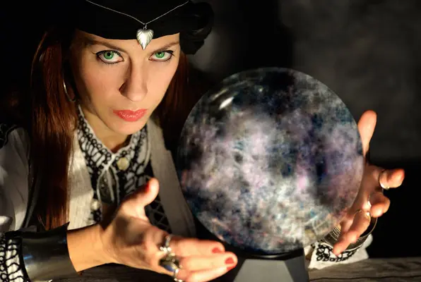 The Curse of Madame Lumina (Phoenix Puzzle Room) Escape Room