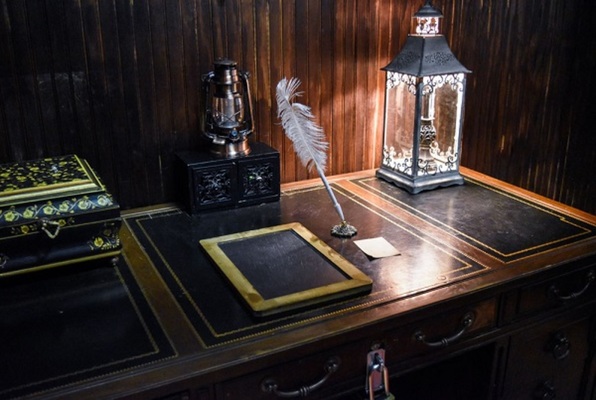 Queen Anne's Revenge (Escape This Live) Escape Room