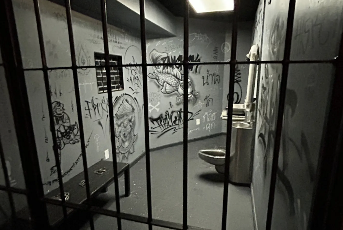 Escape Thai Prison (MindEscape) Escape Room