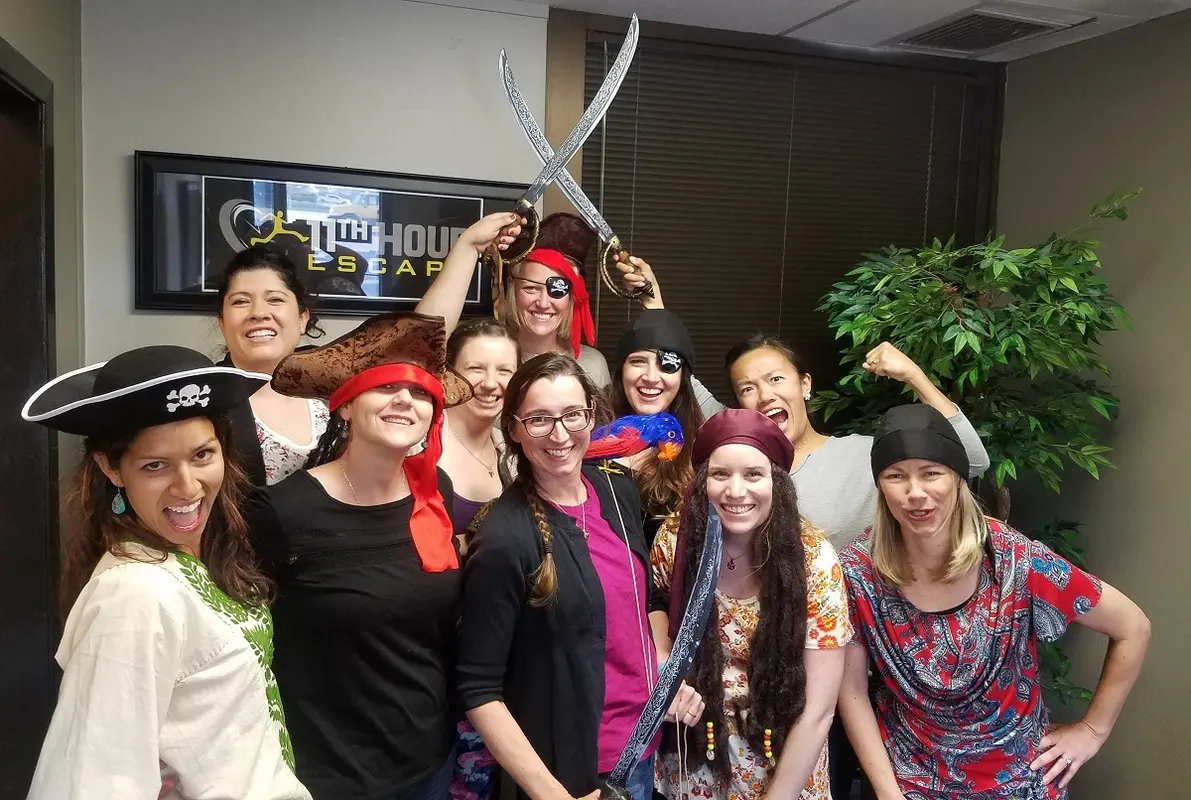 Captain’s Quarters (11th Hour Escape) Escape Room