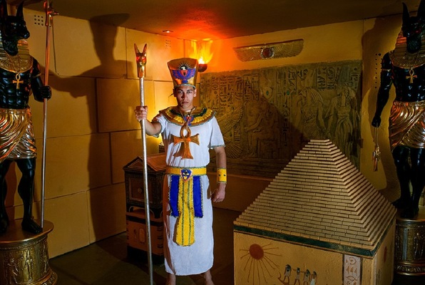 Pharaoh's Tomb (Maze Rooms) Escape Room