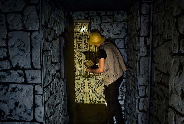 Pharaoh's Tomb (Maze Rooms) Escape Room