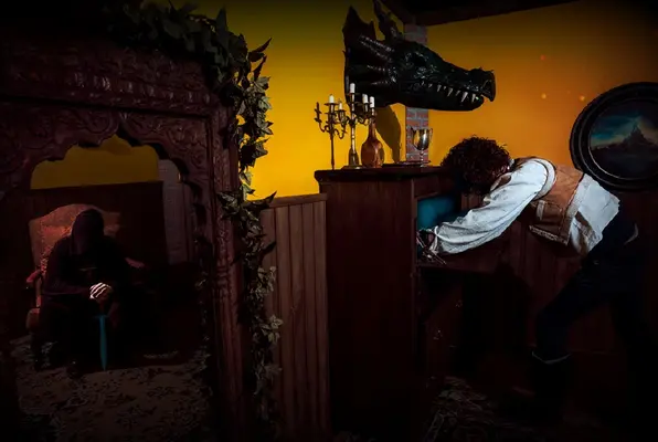 Lord of the Swords (Maze Rooms) Escape Room