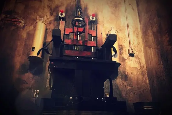 Death Row (Headless Horseman Escape Rooms) Escape Room