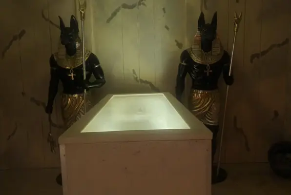 Legend of the Tomb (iEscape Rooms) Escape Room