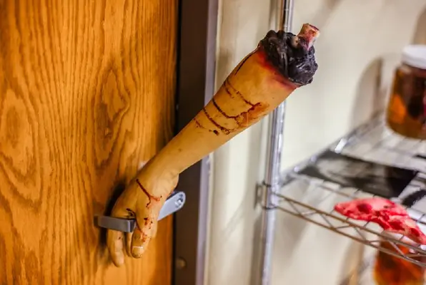 Zombie Apocalypse (Escape The Post) Escape Room