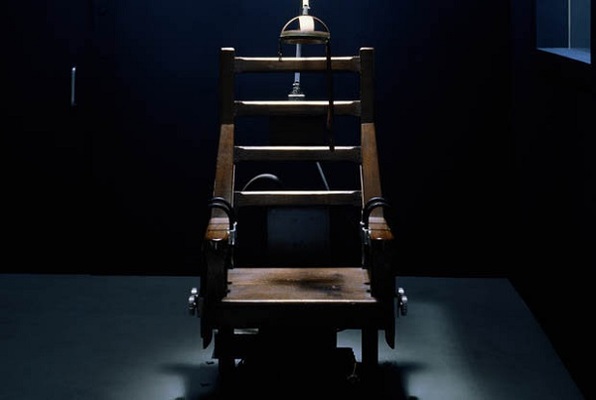 Electric Chair (Mastermind Room Escape) Escape Room