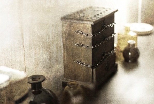 Save M. Holmes! (The Door) Escape Room