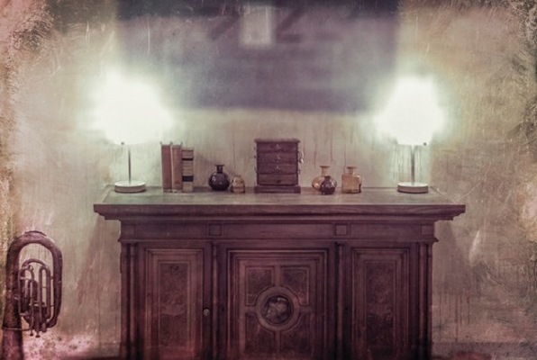 Save M. Holmes! (The Door) Escape Room