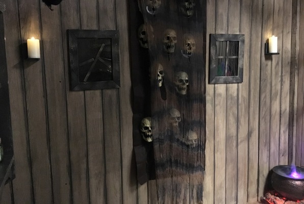 The Witch's Spell (Vault Escape) Escape Room