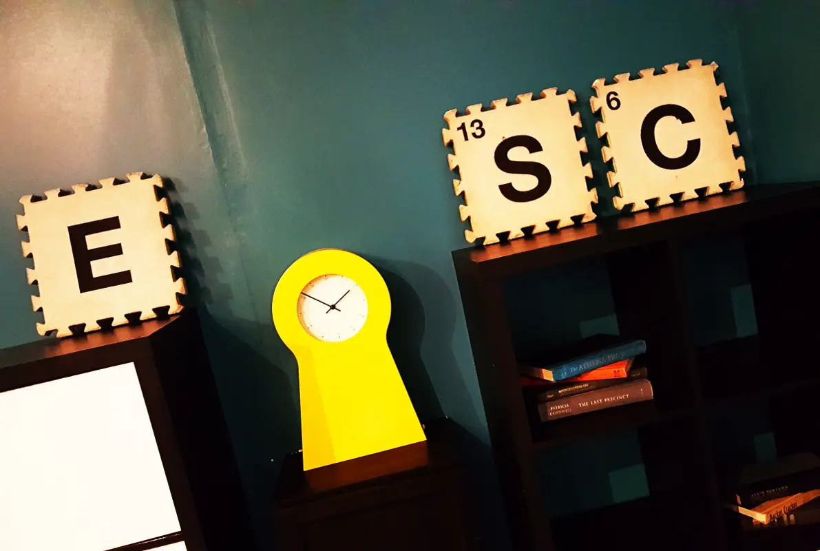 Escape from the Puzzle Room