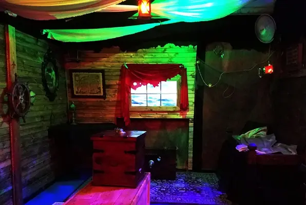 Tales of the Ghostly Galleon (Hourglass Escapes) Escape Room