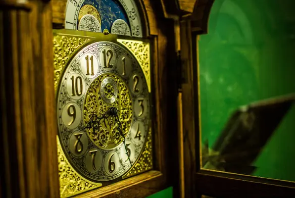 The Gentleman's Den (Escape Redding) Escape Room