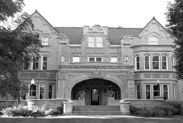 Mansion (Escape Muncie) Escape Room