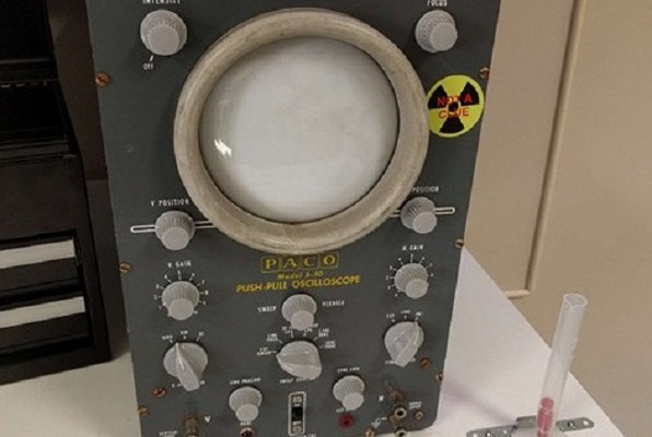 Doc's Lab (Escape from the Past) Escape Room