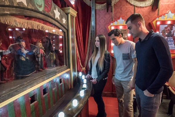 Theater (Escape The Room NYC) Escape Room