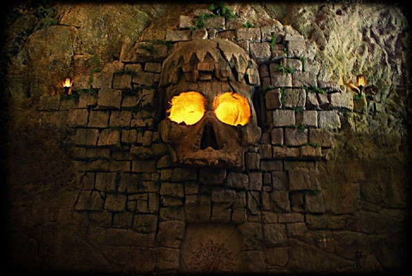 Cutthroat Cavern (13th Gate Escape) Escape Room