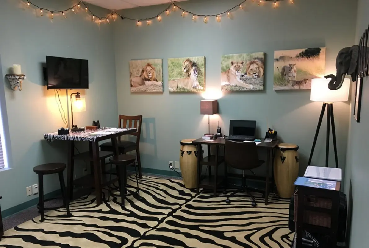 Kenya Safari Room