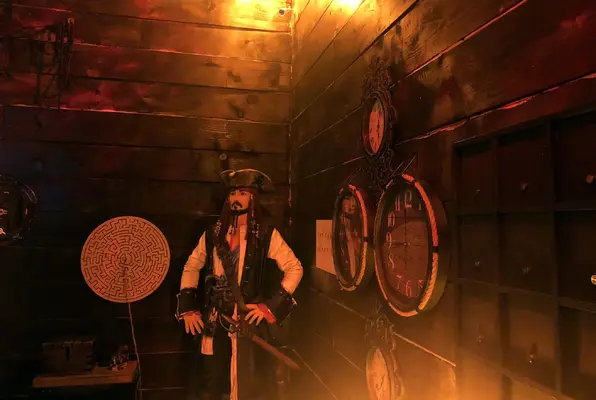 Pirate Quest (Adventure Zone) Escape Room