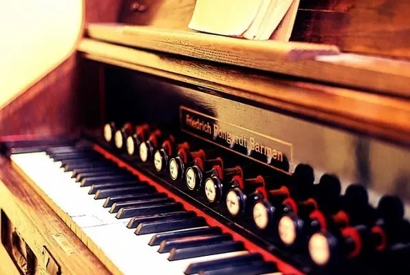 Die Magische Musik-Maschine (Spybrain Escape) Escape Room