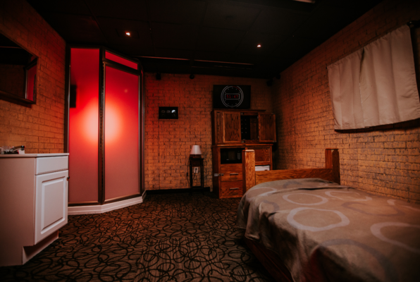 Do Not Disturb (Breakout Games - Milwaukee) Escape Room