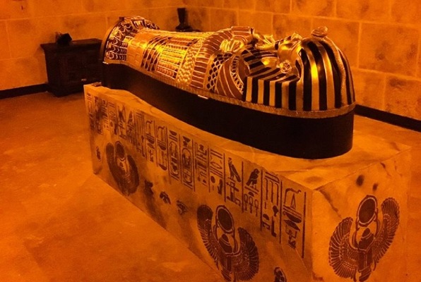 King Tut’s Curse (Escape Tactic) Escape Room