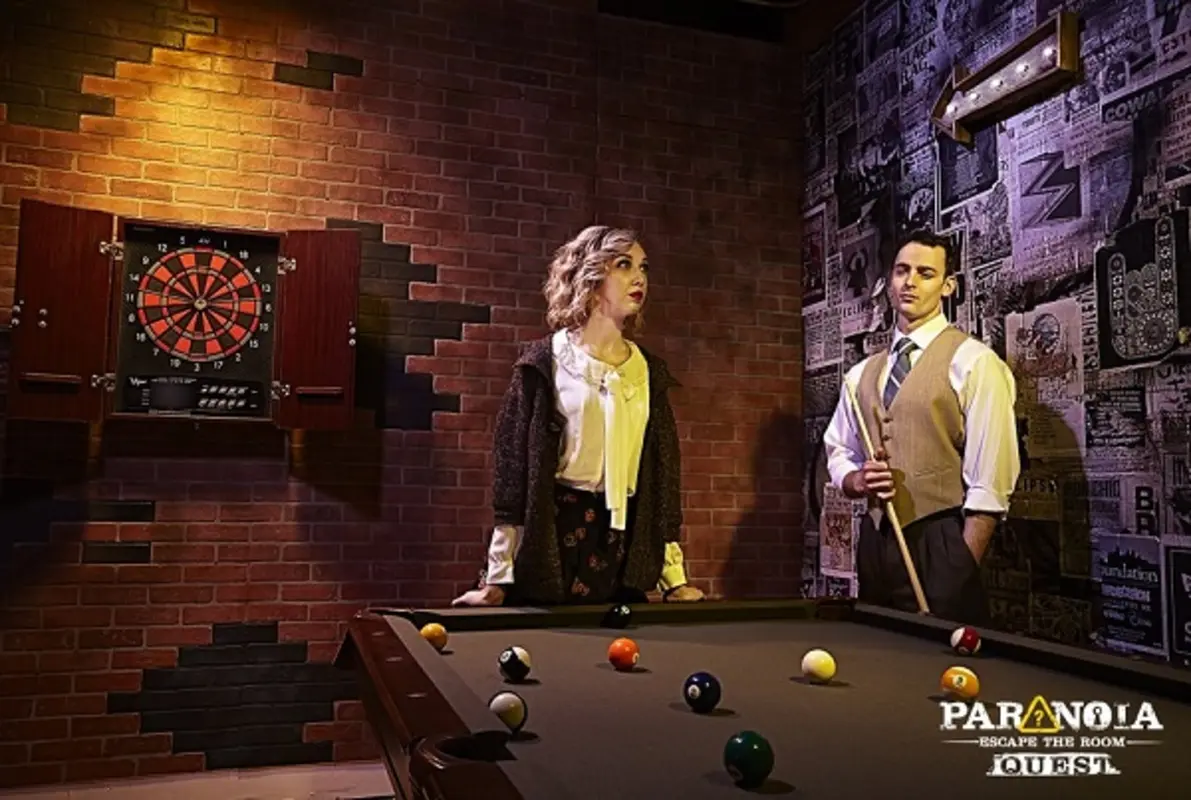Murder Mystery (Paranoia Quest) Escape Room