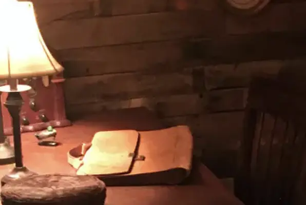 The Cabin (Escape Manor) Escape Room