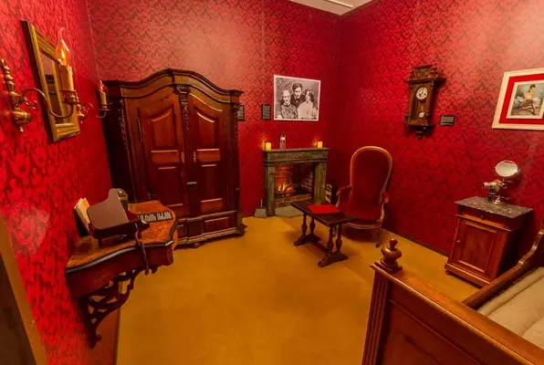 Auf Houdini’s Spuren Auf Houdini’s Spuren