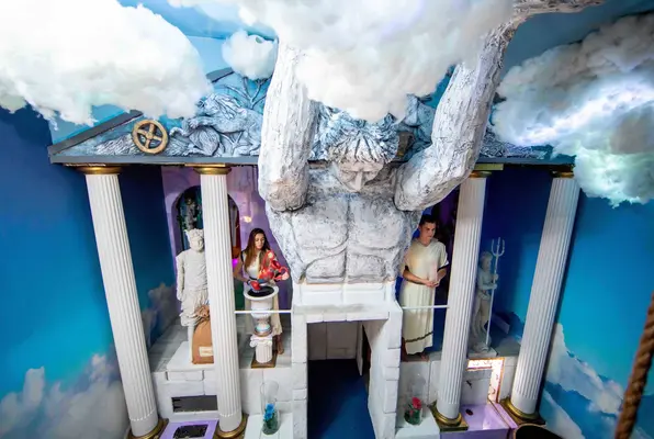 Sky Odyssey (Maze Rooms) Escape Room